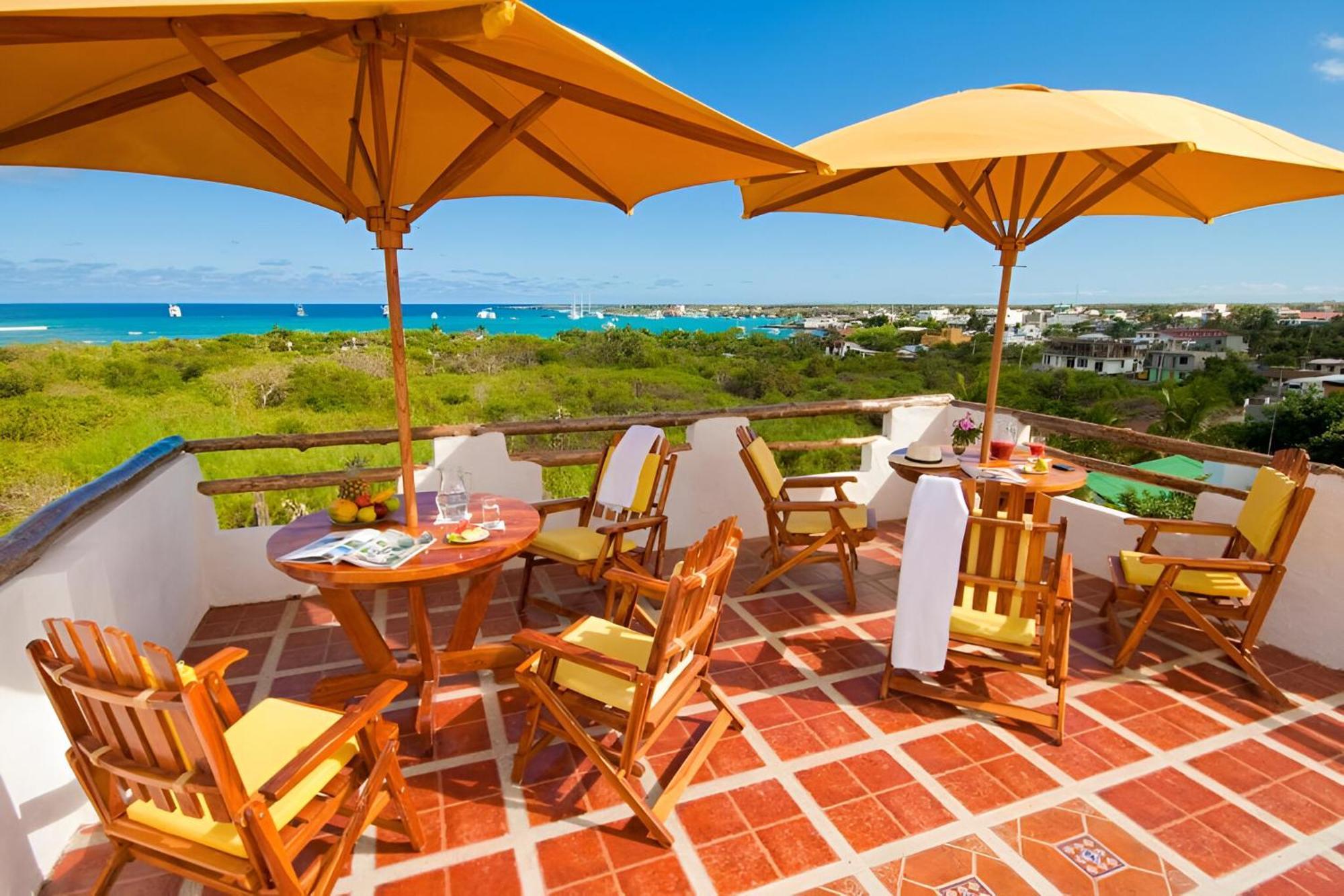 Hotel La Casa De Judy Puerto Ayora  Exteriör bild